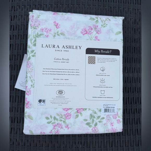 Laura Ashley Fawna Raspberry Green Floral Cotton Percale TWIN XL Sheet Set 3pc - Picture 7 of 10